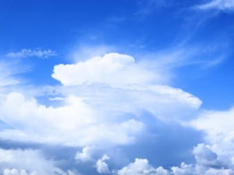 夏の入道雲