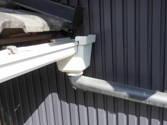 雨樋の一部である集水器