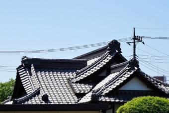 瓦屋根のお家