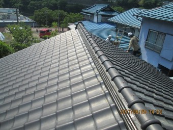 綺麗な状態の棟瓦