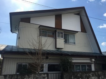 前橋市のお客様邸の屋根